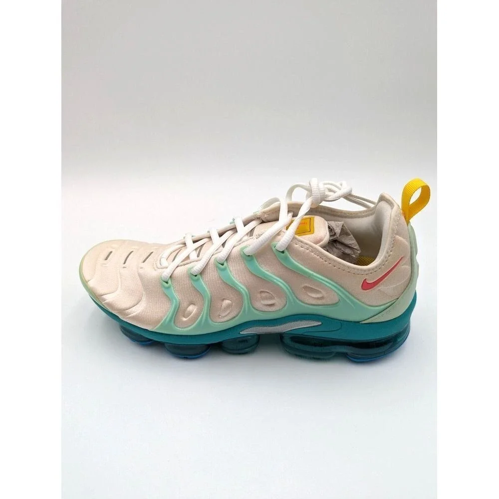 Nike Air Vapormax Plus Since 1972 White Mint Foam Siren Red DQ7645-100 sz 10.5